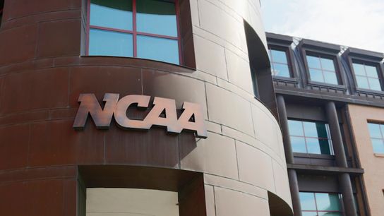 Carter: NCAA's big swing-and-miss taken on the South Side (Pitt)